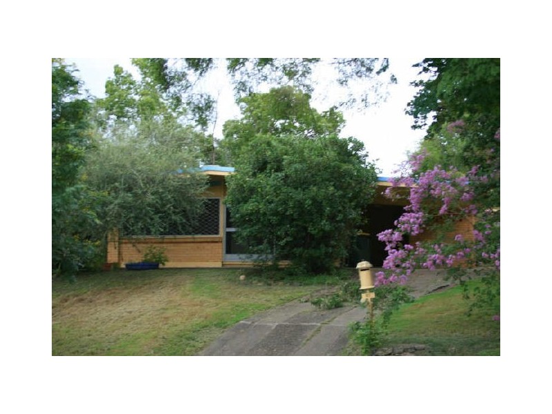 41 Euree Street, Kenmore QLD 4069