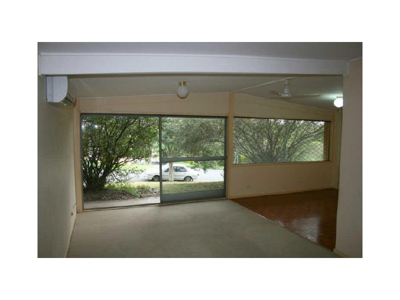 41 Euree Street, Kenmore QLD 4069