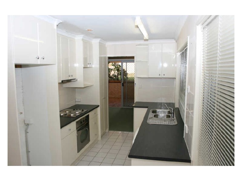 2 Bejimba Street, Kenmore QLD 4069