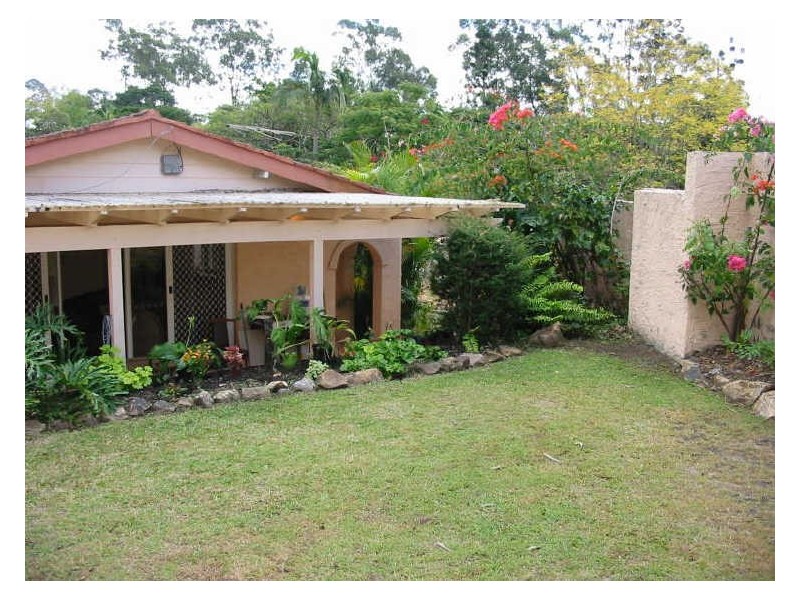 2 Bejimba Street, Kenmore QLD 4069