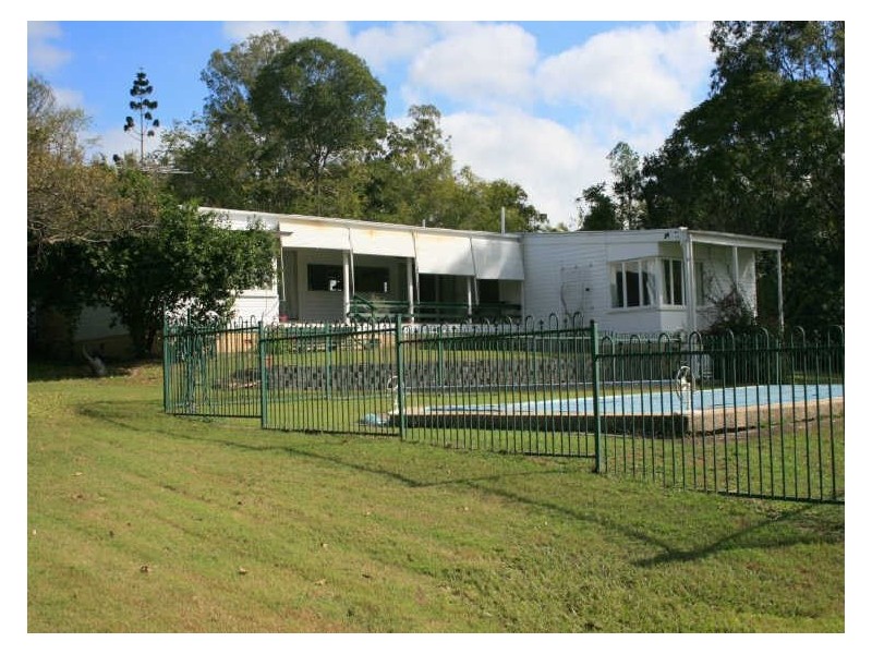 11 Wybelenna Street, Brookfield QLD 4069