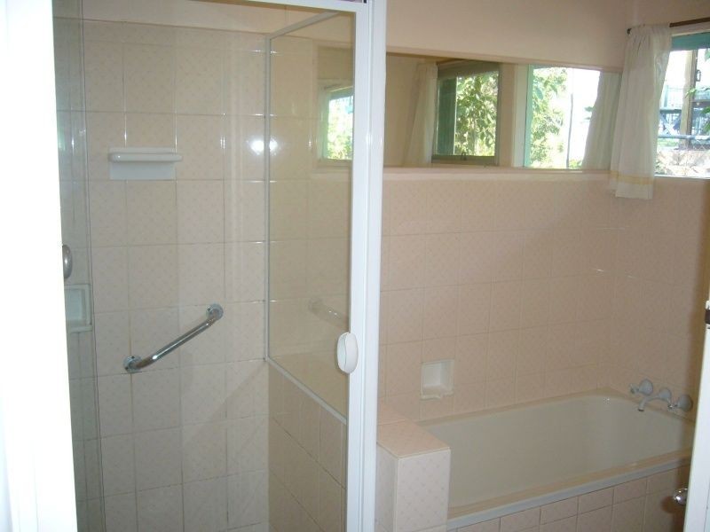 83 Kenmore Road, Kenmore QLD 4069