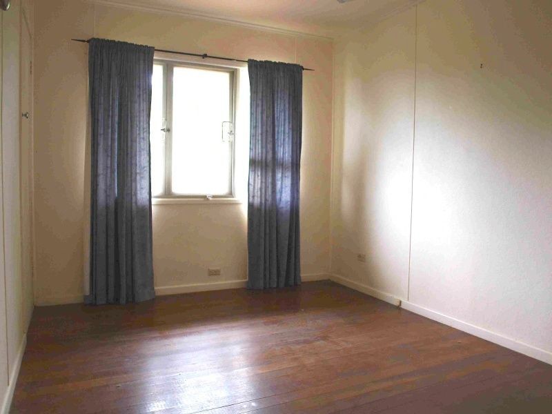 83 Kenmore Road, Kenmore QLD 4069