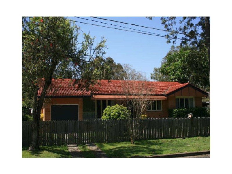 3 Cromarty Street, Kenmore QLD 4069