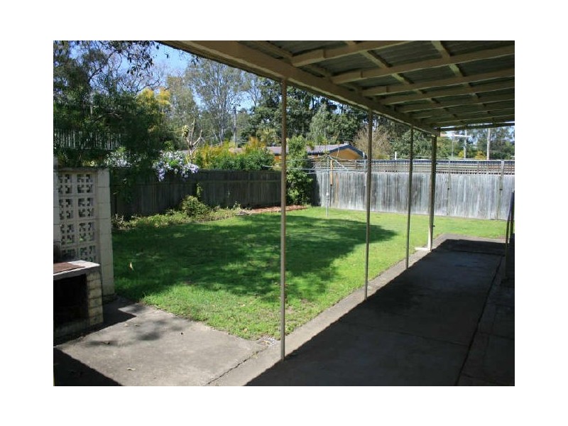 3 Cromarty Street, Kenmore QLD 4069