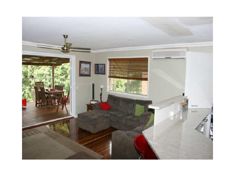 47 Twilight Street, Kenmore QLD 4069