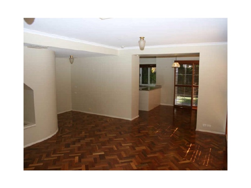 39 Morningview Street, Chapel Hill QLD 4069