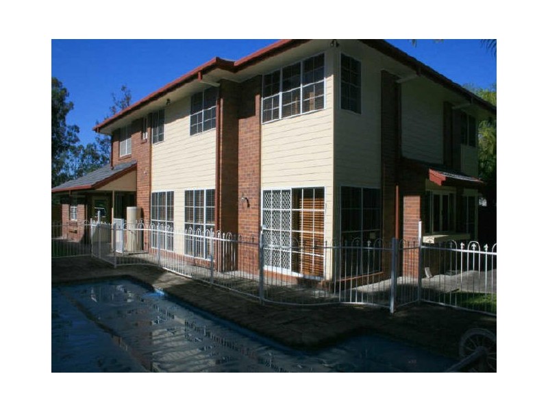 39 Morningview Street, Chapel Hill QLD 4069