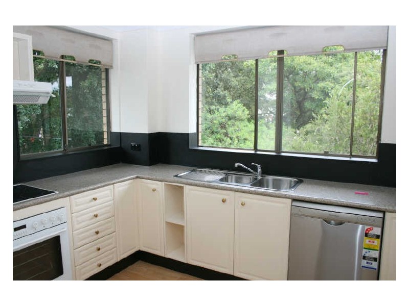 6/10 Ward Street, Indooroopilly QLD 4068