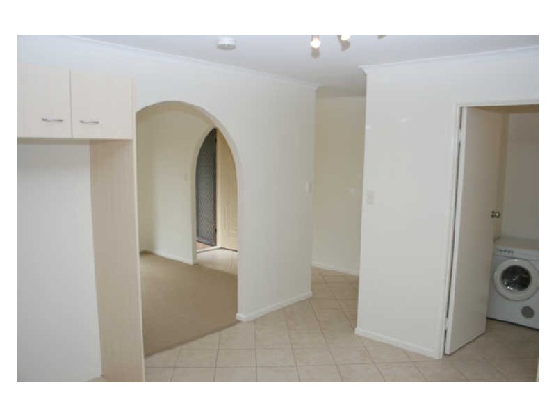 41 Ironbark Road, Chapel Hill QLD 4069