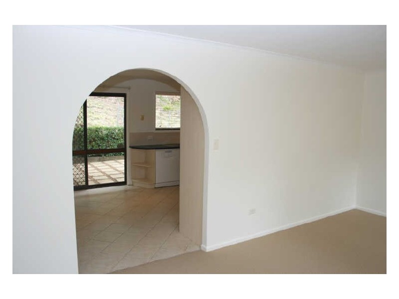 41 Ironbark Road, Chapel Hill QLD 4069