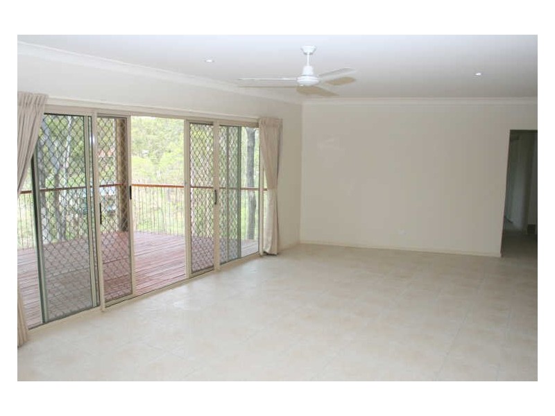 228 George Holt Drive, Mount Crosby QLD 4306