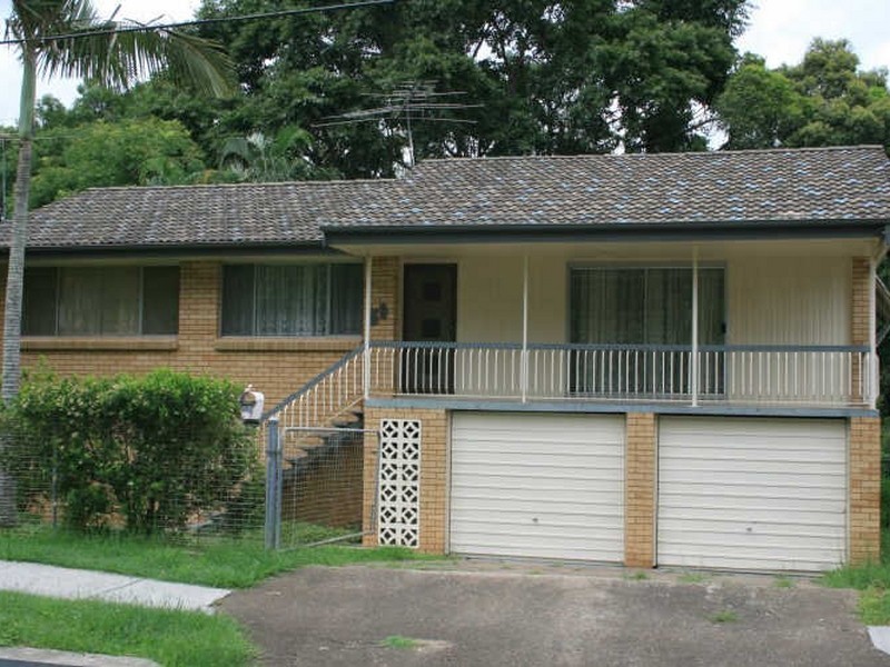 59 Aberfoyle Street, Kenmore QLD 4069