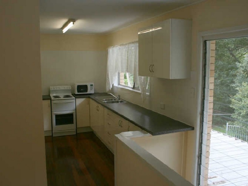 59 Aberfoyle Street, Kenmore QLD 4069