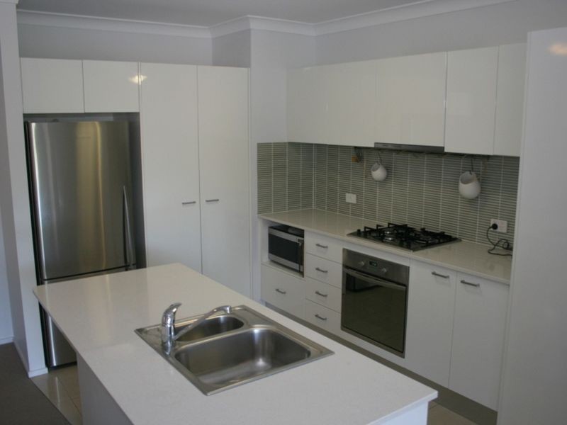 29/29 Alpha Street, Toowong QLD 4066