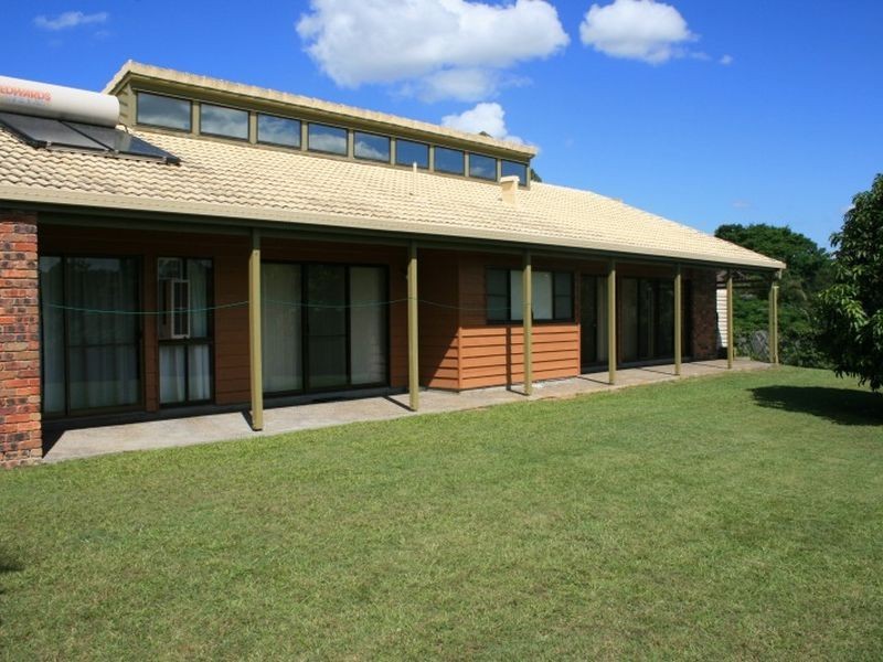 21 Shadowood Street, Kenmore Hills QLD 4069