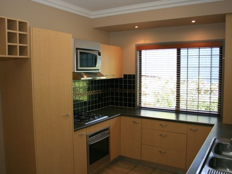1/21 Rankin Street, Indooroopilly QLD 4068