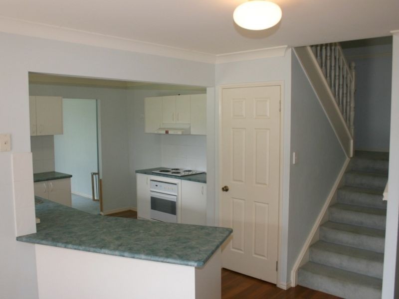 Brookfield QLD 4069
