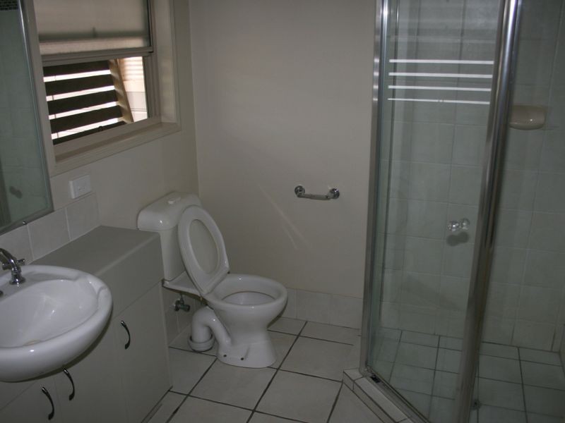 79 Palm Street, Kenmore QLD 4069