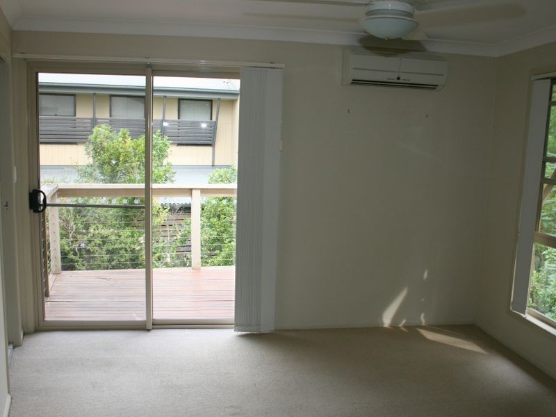 79 Palm Street, Kenmore QLD 4069