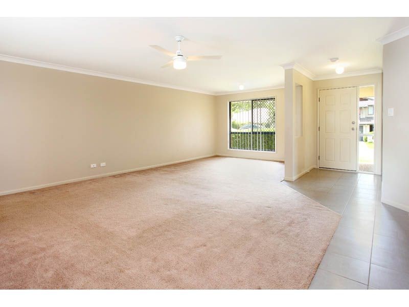 21 Bloomsbury Crescent, Moggill QLD 4070