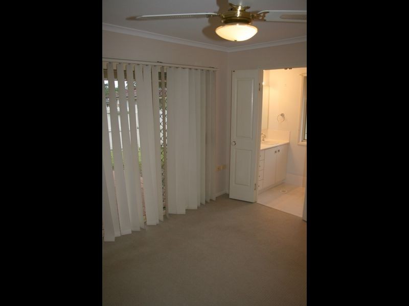 42/19 Merlin Terrace, Kenmore QLD 4069