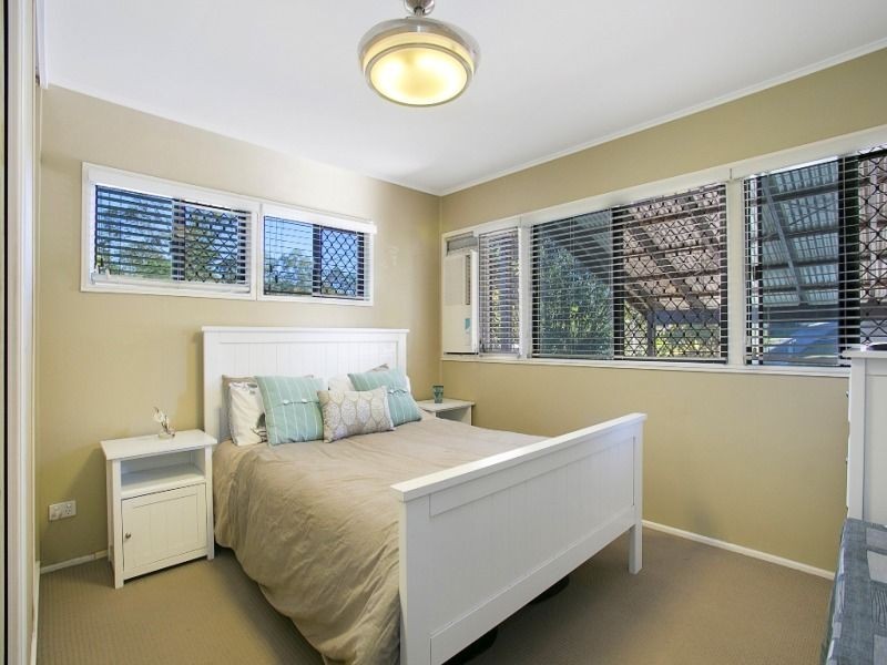 46 Lyon Avenue, Oxley QLD 4075