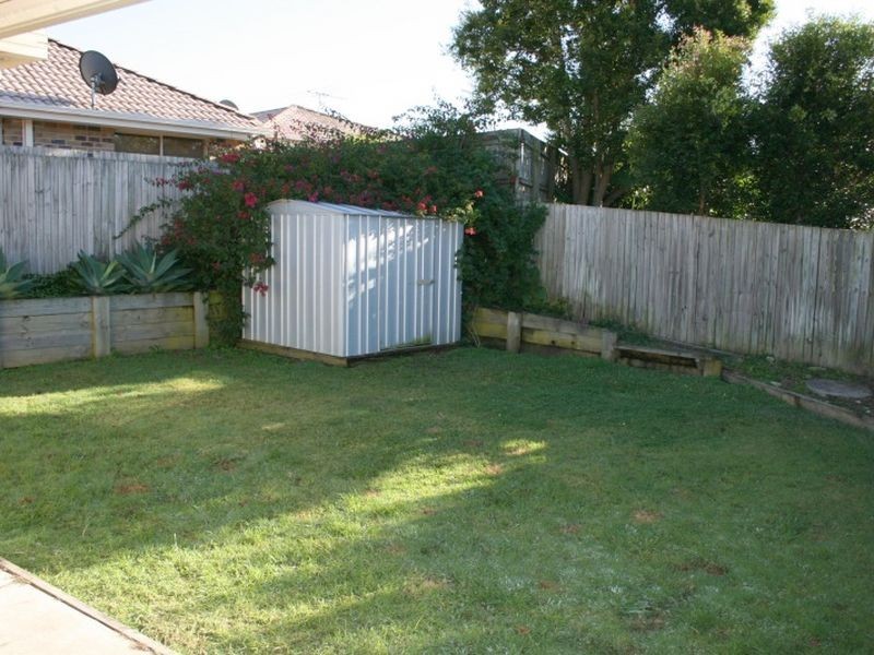 4 Creswick Place, Bellbowrie QLD 4070