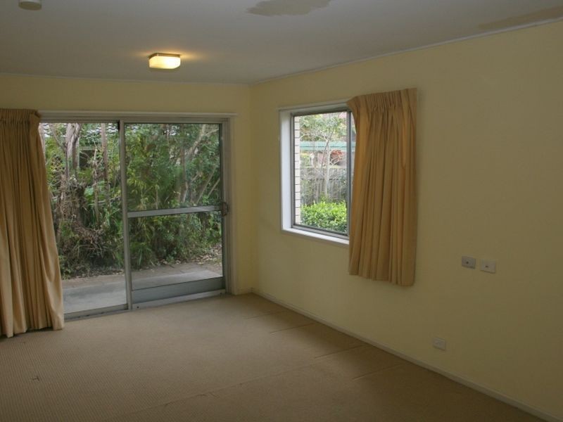 4 Karingal Street, Kenmore QLD 4069