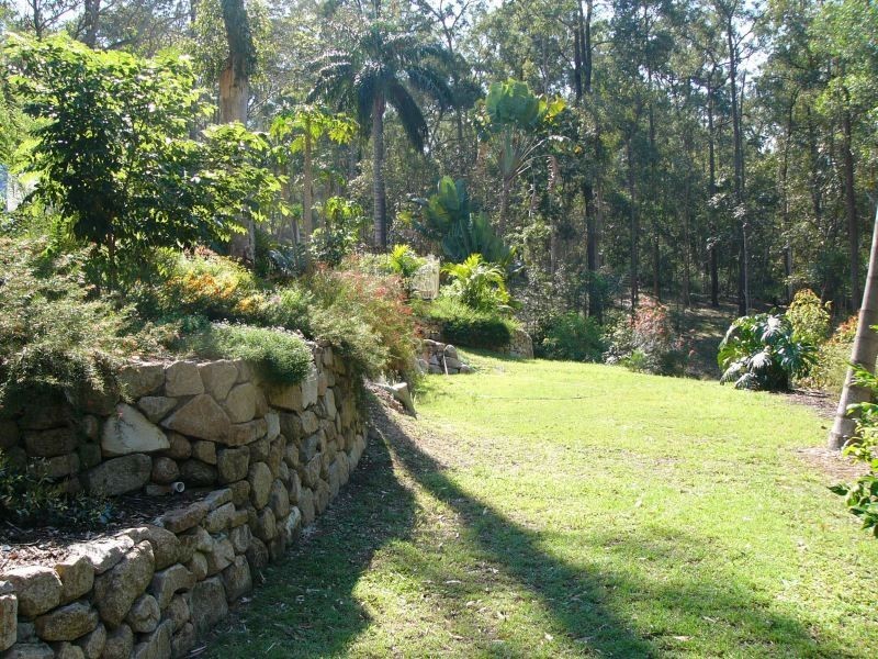 37 Elwood Street, Kenmore Hills QLD 4069