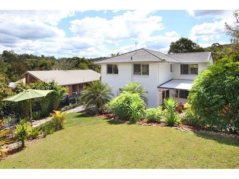 3 Toddington Street, Chapel Hill QLD 4069