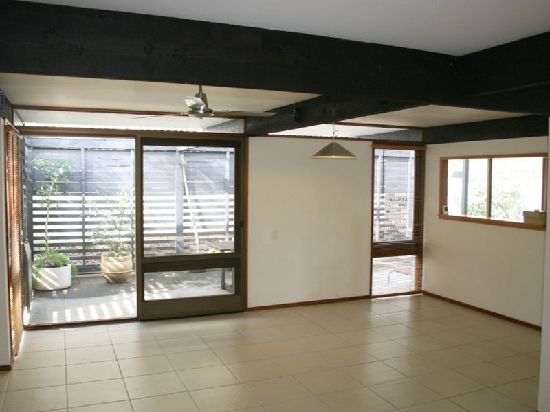 74 Twilight Street, Kenmore QLD 4069