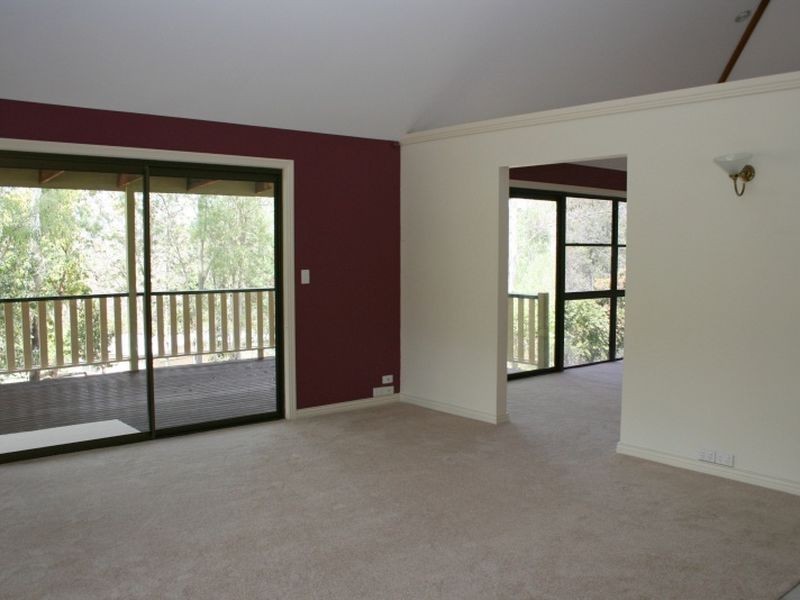 21 Bindleys Road, Mount Crosby QLD 4306