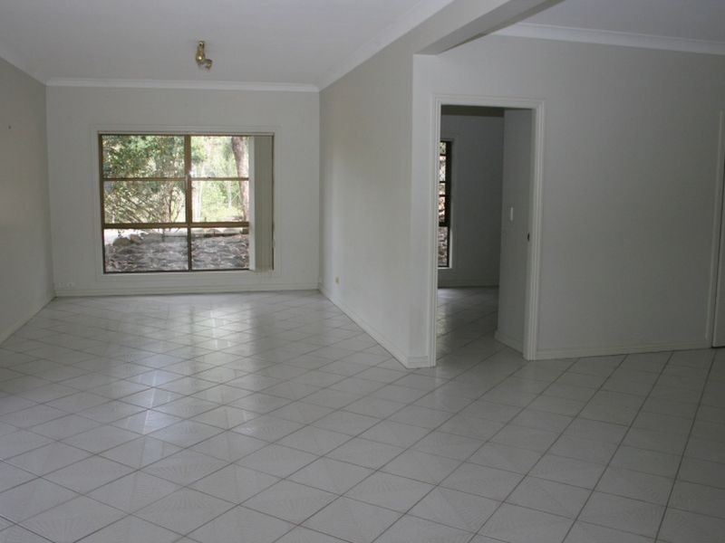 21 Bindleys Road, Mount Crosby QLD 4306