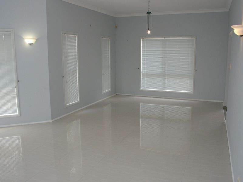 29 Mukurta Street, Chapel Hill QLD 4069