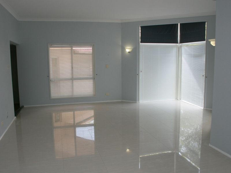 29 Mukurta Street, Chapel Hill QLD 4069