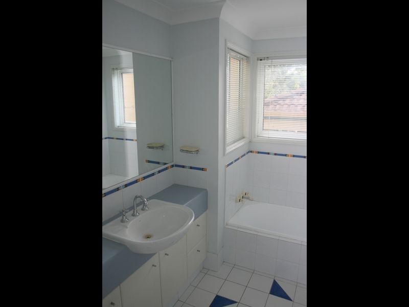29 Mukurta Street, Chapel Hill QLD 4069