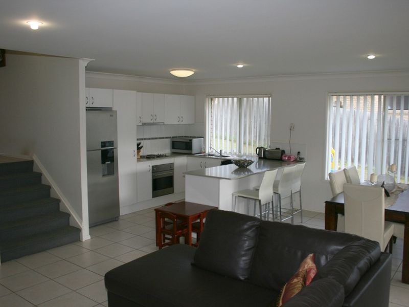 56a Lagoon Crescent, Bellbowrie QLD 4070