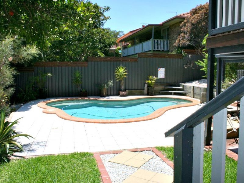 11 Melinda Street, Kenmore QLD 4069