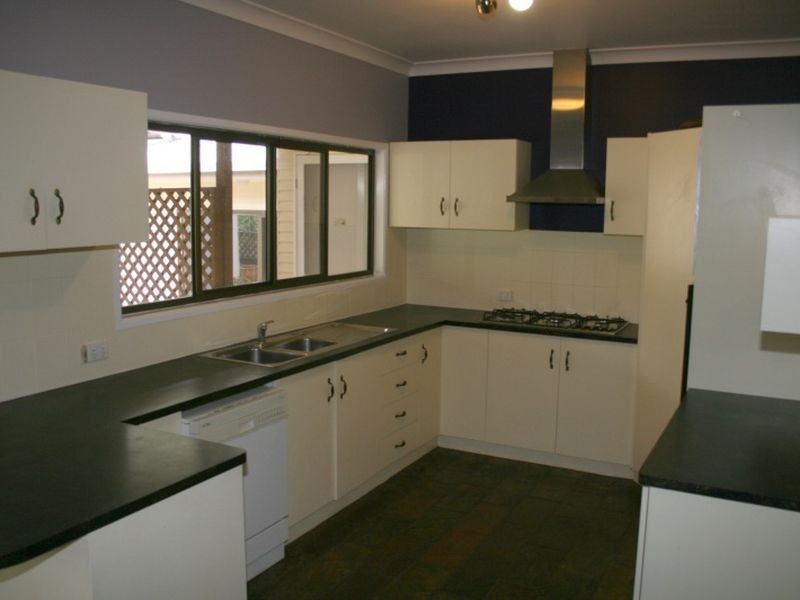 48 Coreen Court, Karana Downs QLD 4306