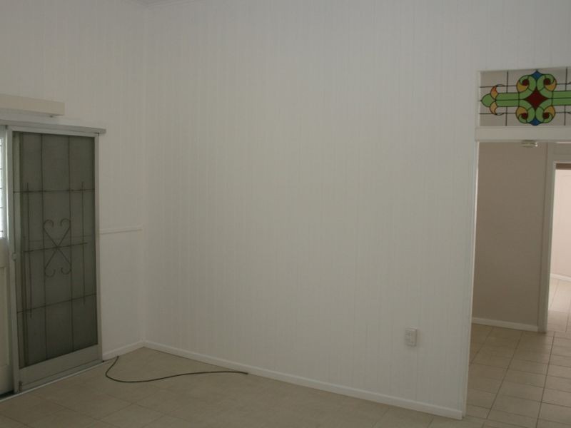 84 Thomas Street, Sherwood QLD 4075