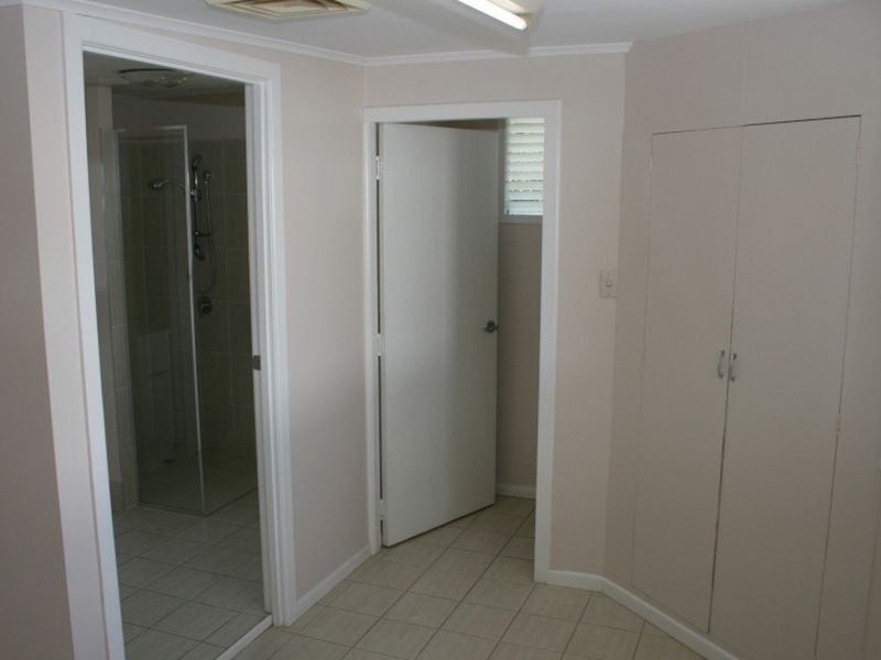 84 Thomas Street, Sherwood QLD 4075