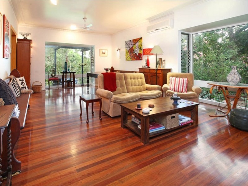 52 Edson St, Kenmore QLD 4069