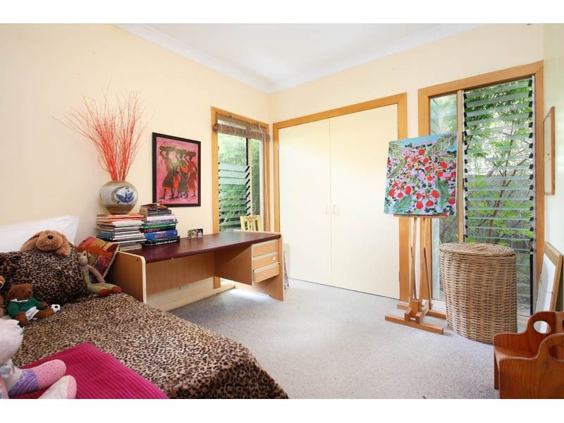 52 Edson St, Kenmore QLD 4069
