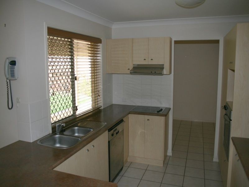 23 Sheldrake Place, Moggill QLD 4070