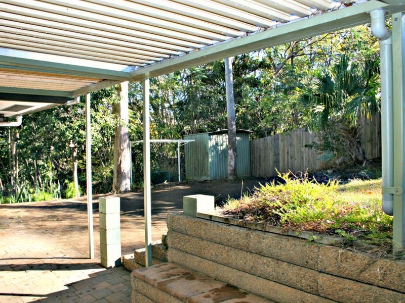 15 Kenhaven Street, Kenmore QLD 4069