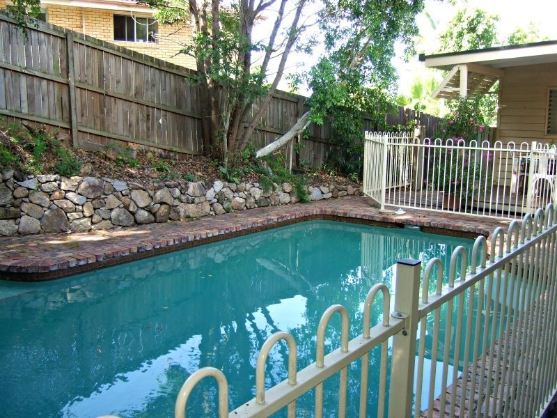 3 Cabramurra Street, Chapel Hill QLD 4069