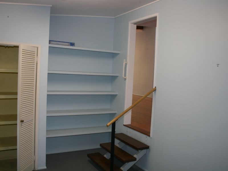 61 Moordale Street, Chapel Hill QLD 4069