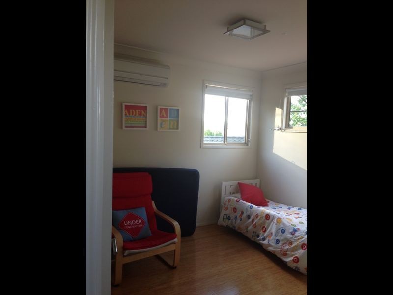16 Palm Street, Kenmore QLD 4069