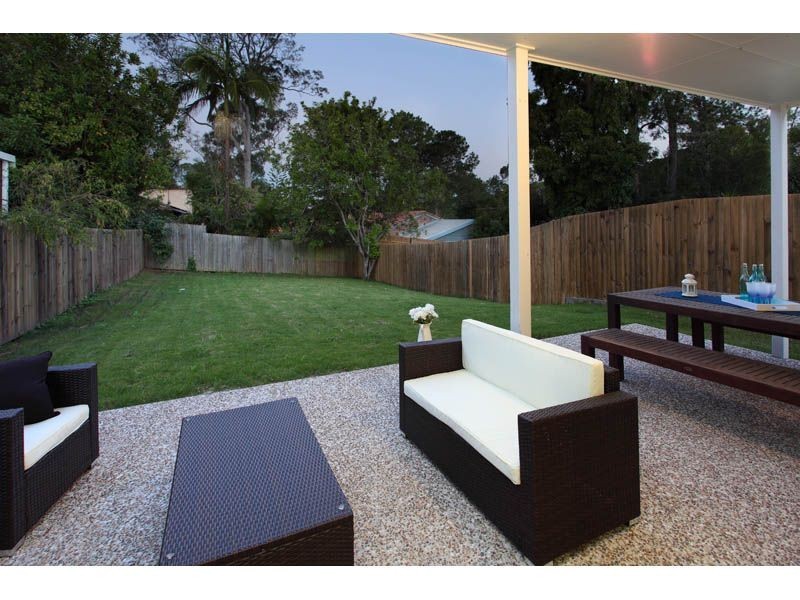 44 Kenmore Road, Kenmore QLD 4069